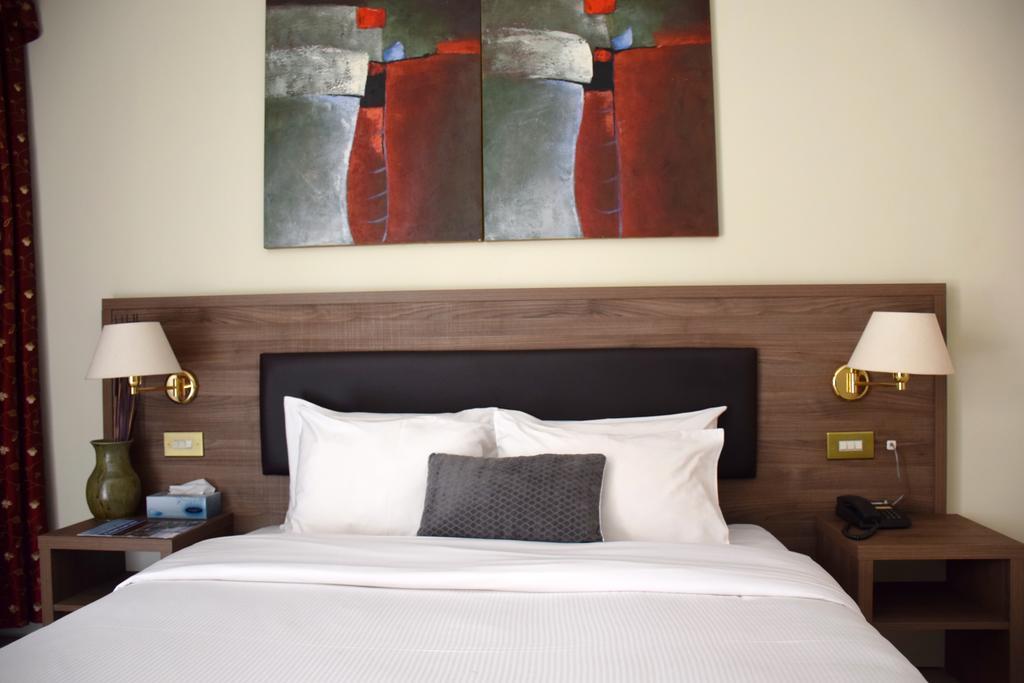 เออร์เบิน บาย ซิตี้บลู Hotel คัมพาลา ภายนอก รูปภาพ